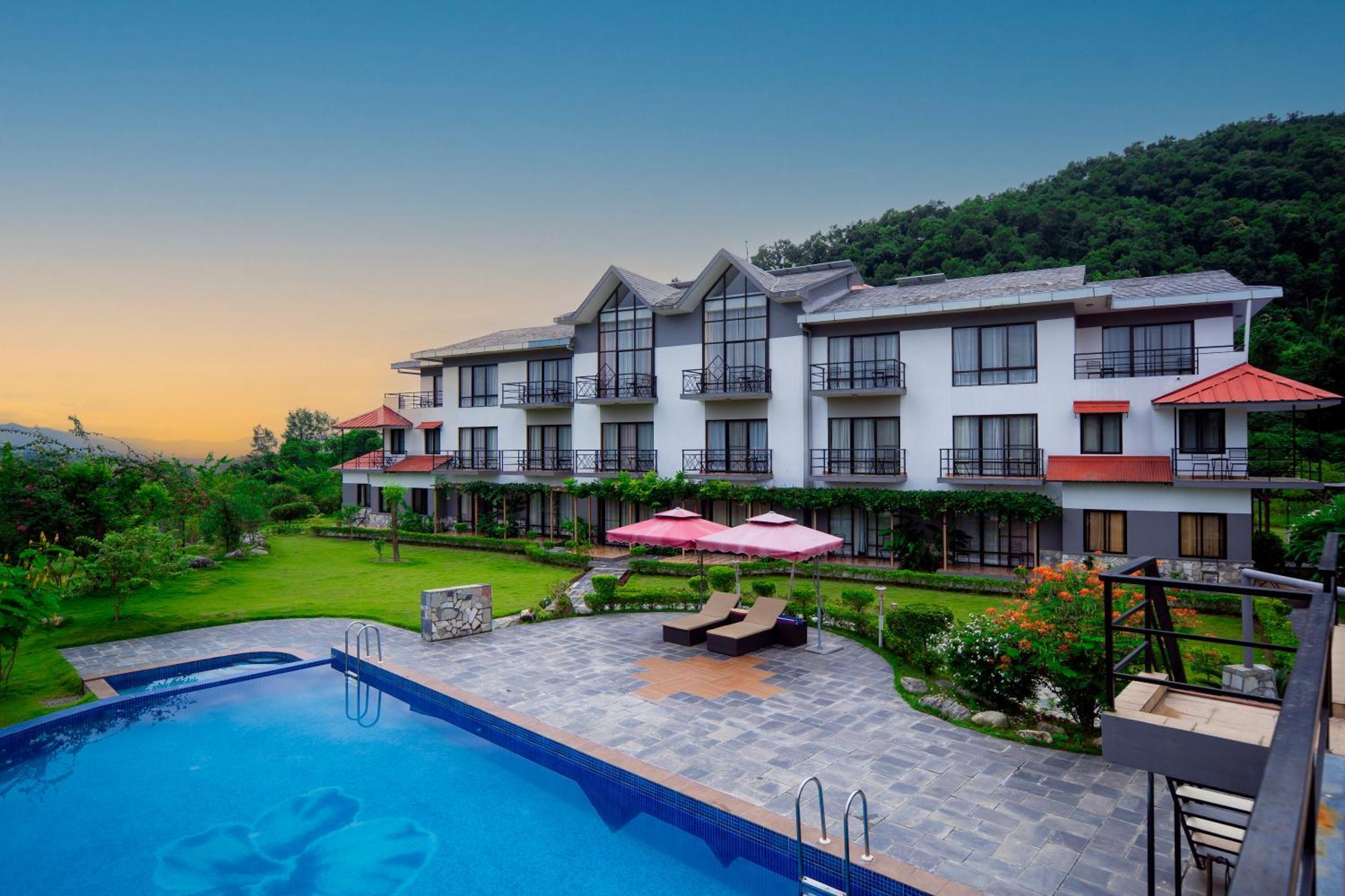 Sunshine Resort Pokhara - Your Private Paradise Exterior photo